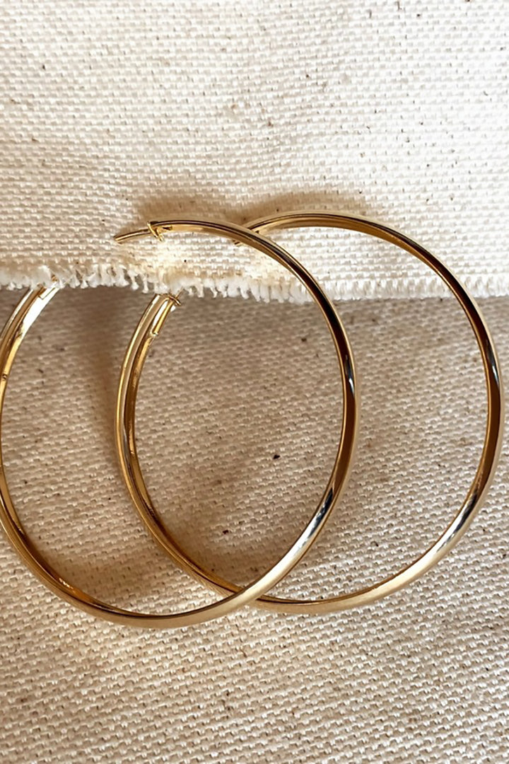 GoldFi - Hollow Continuous Hoop Earrings in Gold - 50mm