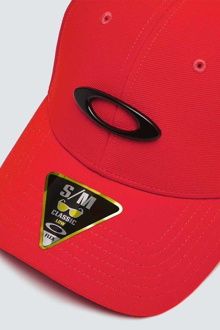 Oakley - Tin Can Cap Stretch-Back in Red/Black