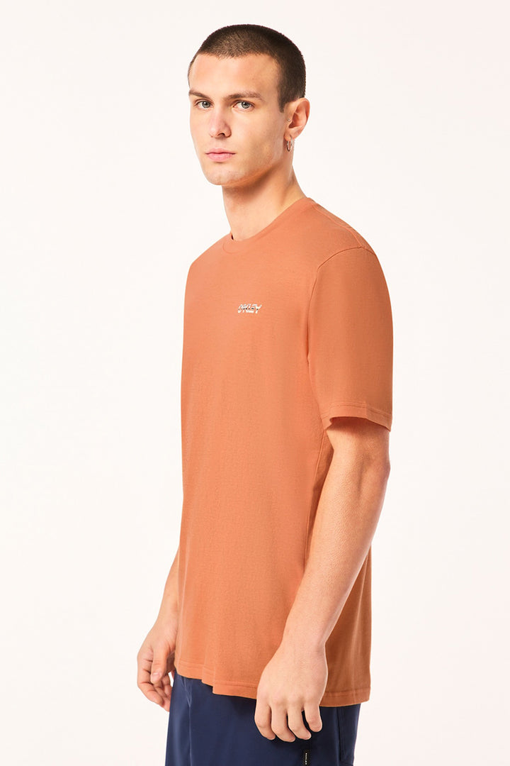 Oakley - Metal Drip Tee in Soft Orange