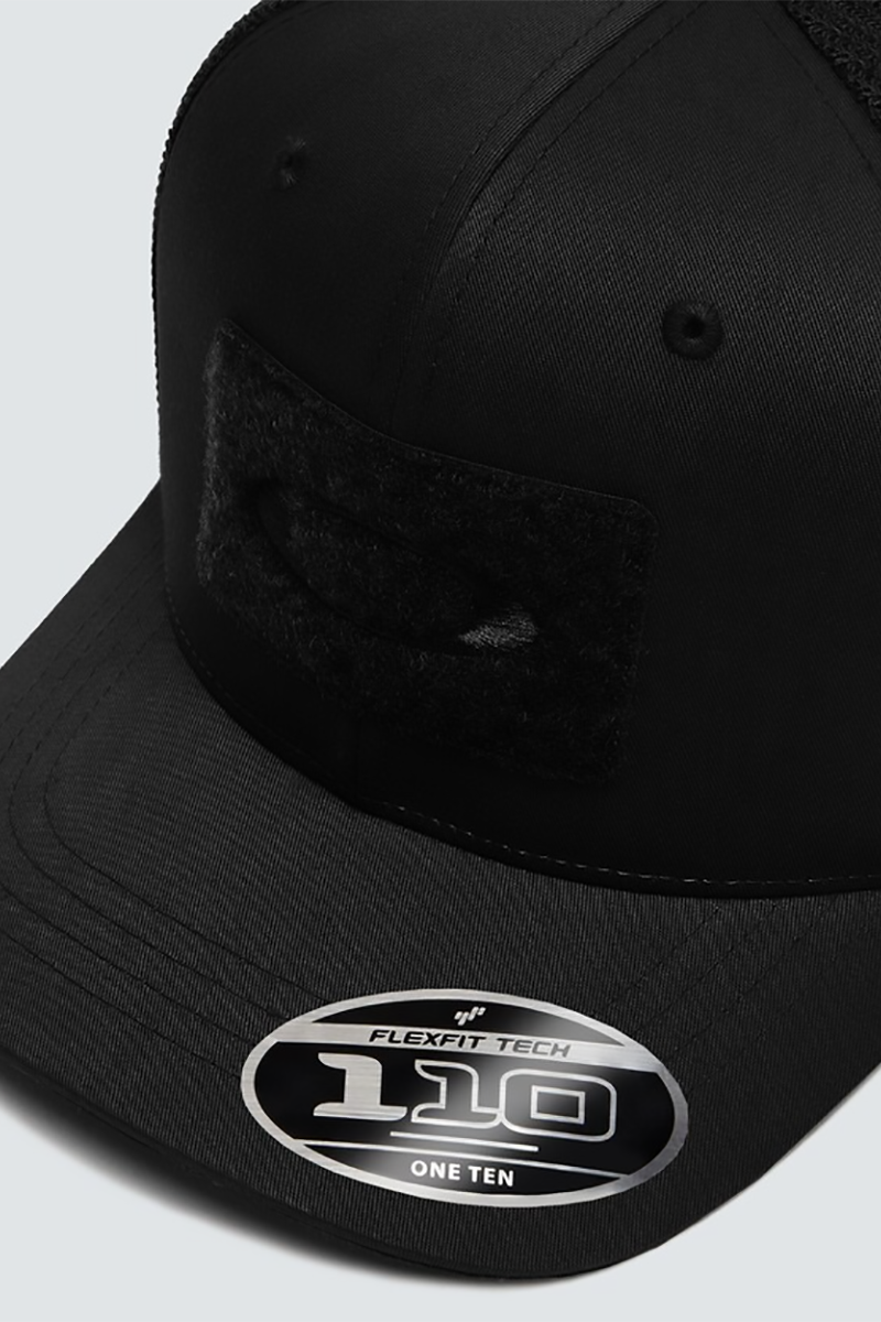 Oakley - Si 110 snapback cap in Black