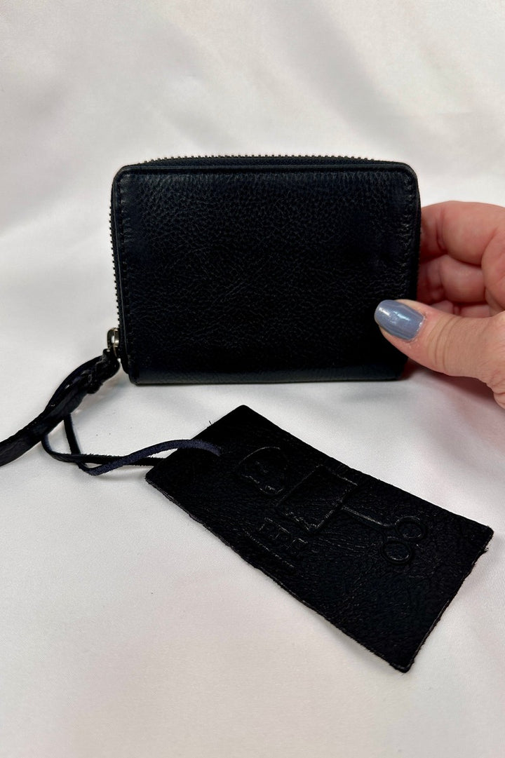 Rock Paper Scissors - "Alexa" Zip Around Card Wallet in Black