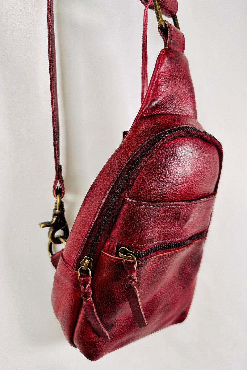 Rock Paper Scissors - "Noa" Sling Bag in Burgundy