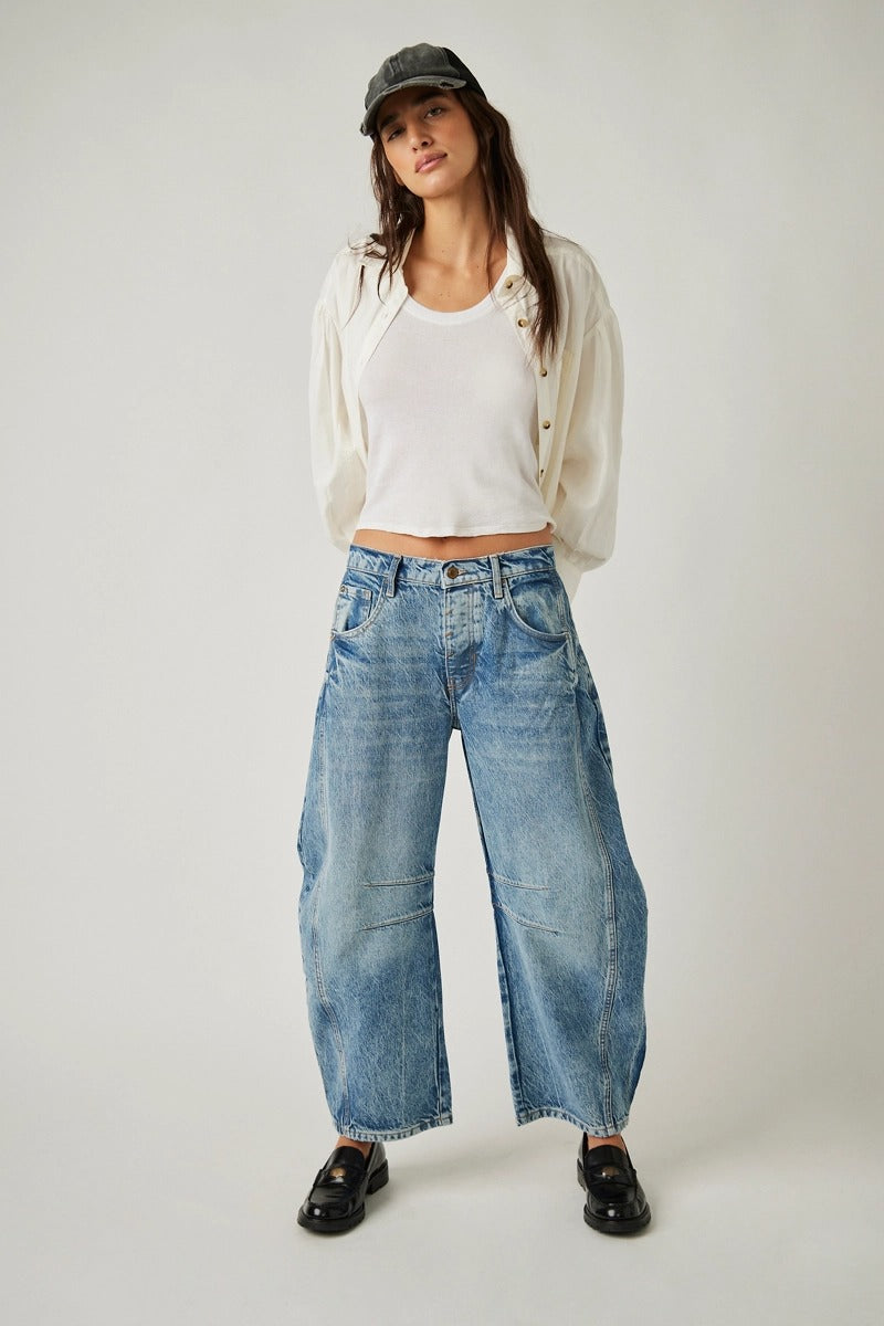 Free People - We The Free Good Luck Mid-Rise Barrel Jeans in Ultra Light Beam