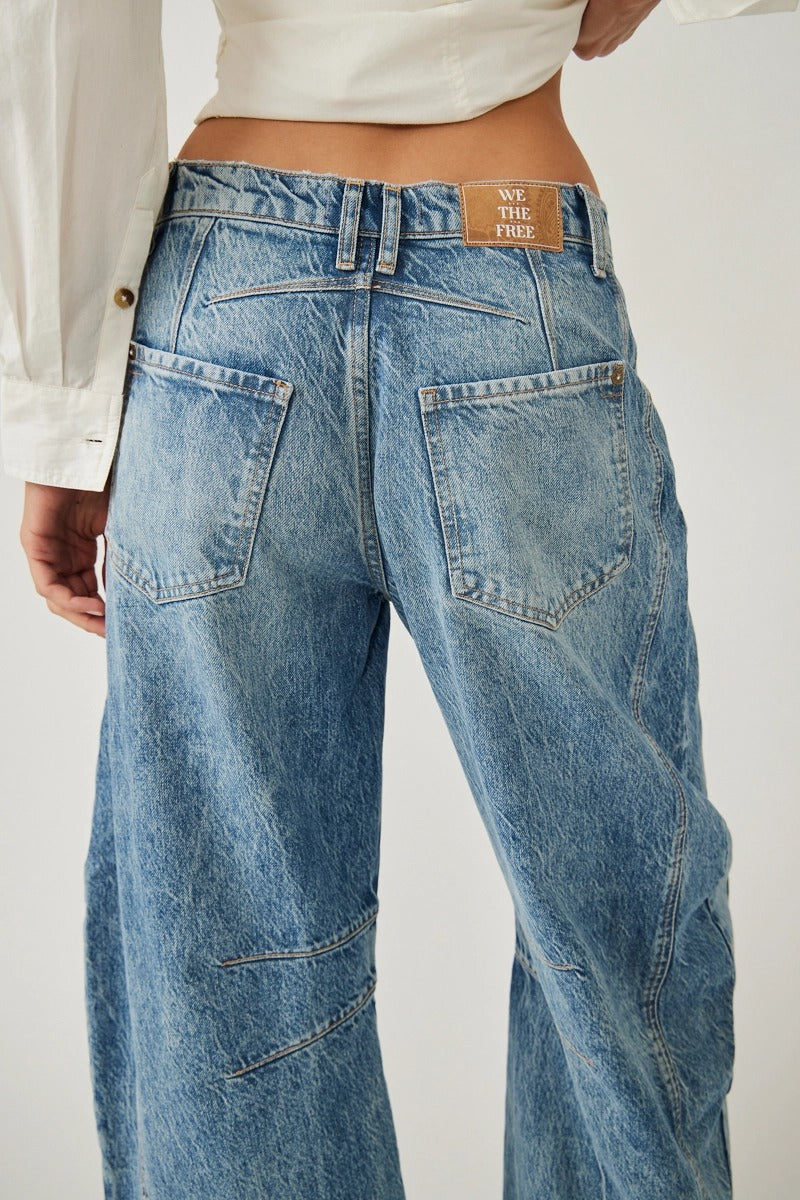 Free People - We The Free Good Luck Mid-Rise Barrel Jeans in Ultra Light Beam