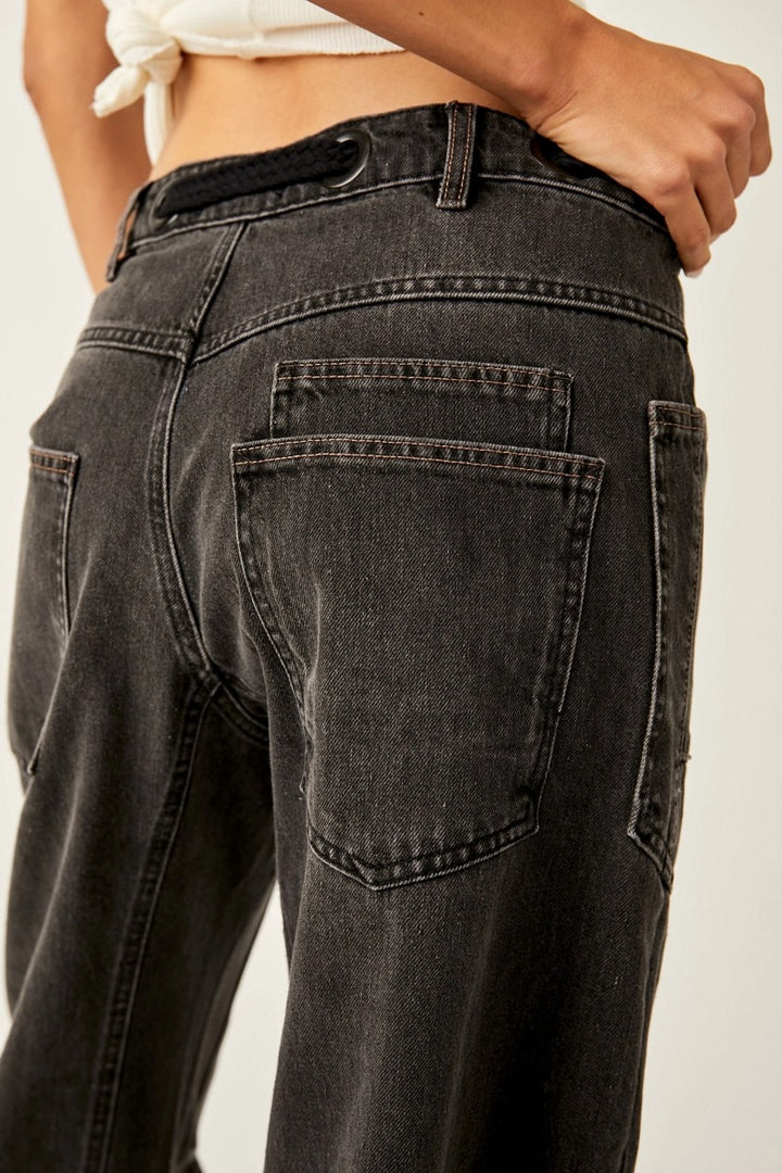 Free People - Moxie Low Slung Pull On Barrel Jeans in Night Hawk 2