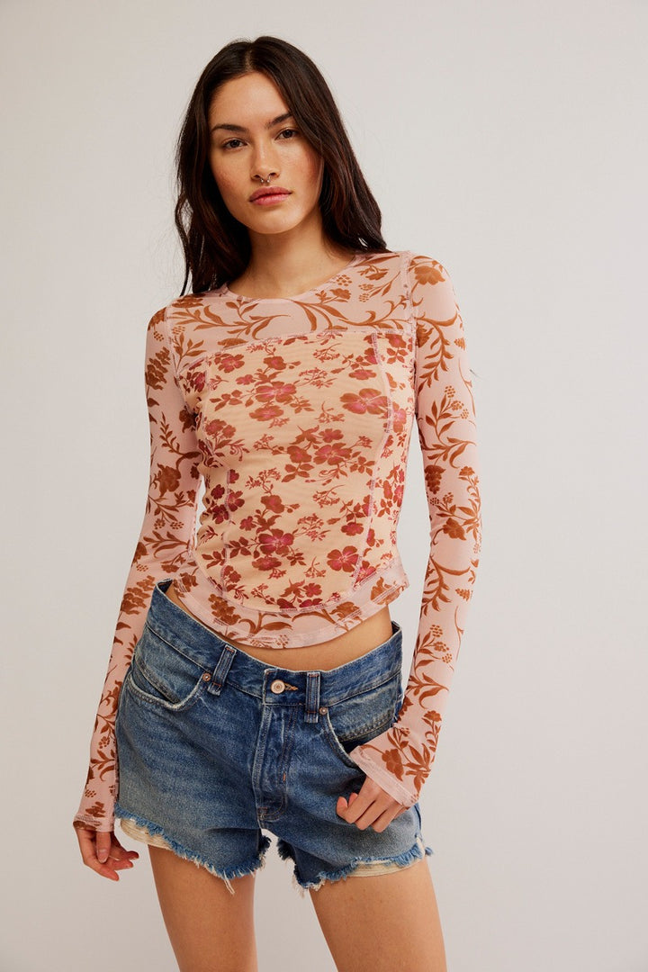 Free People - Betty's Garden Top in Coral Combo