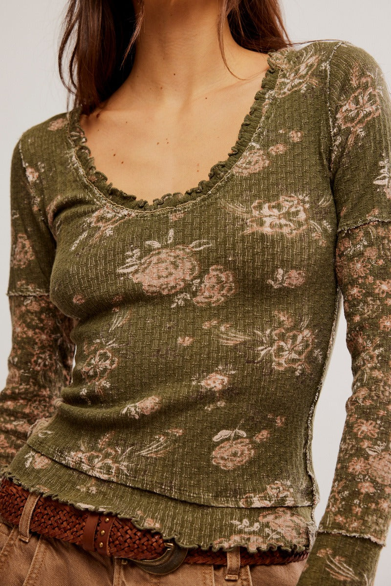 Free People - We The Free Clover Printed Thermal in Army Combo