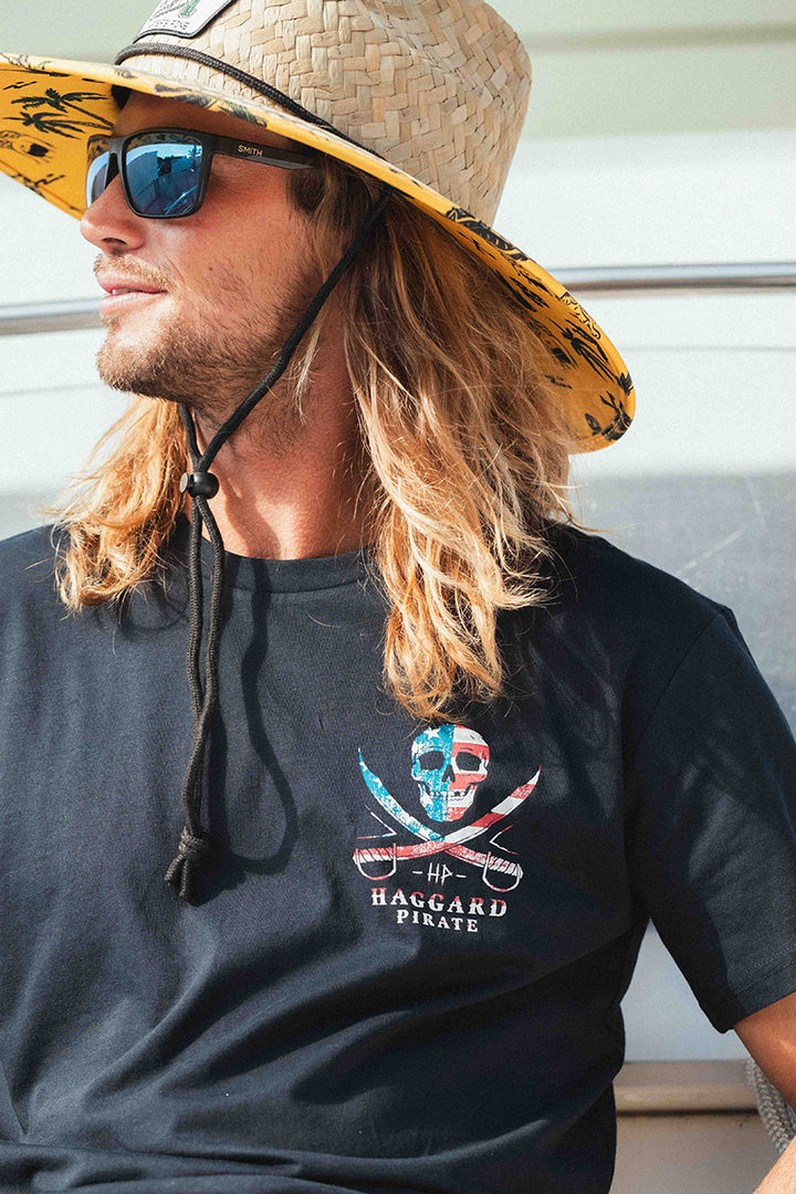 Haggard Pirate - Skulled Patriot Tee in Navy