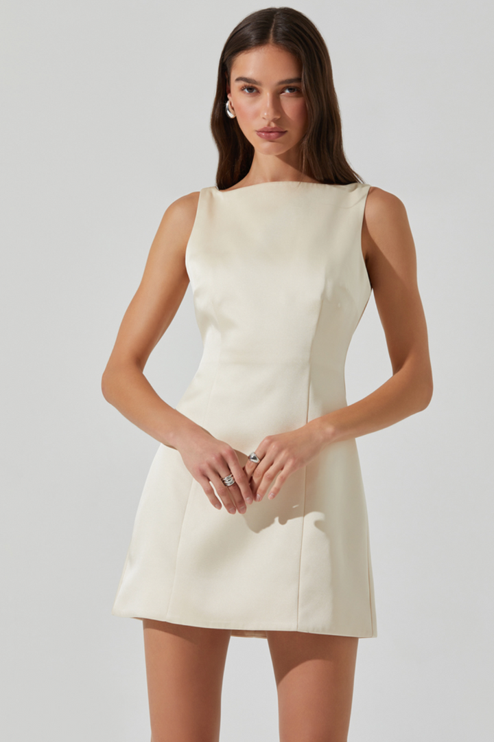 Astr - Alisanne Dress in Cream