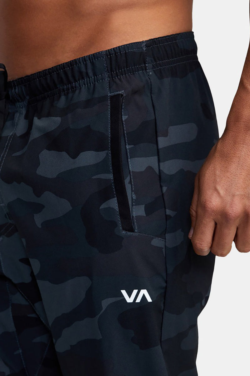 RVCA - Yogger Track Pants II in Camo