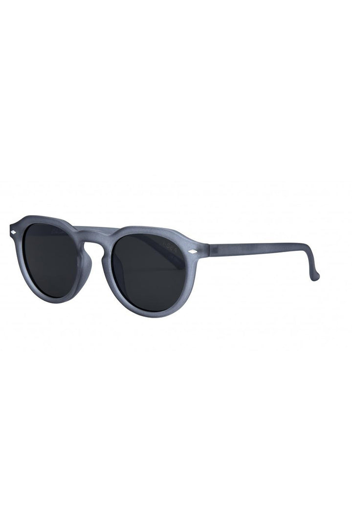 I-SEA - Blair with Gray Frame and Smoke Polarized Lenses