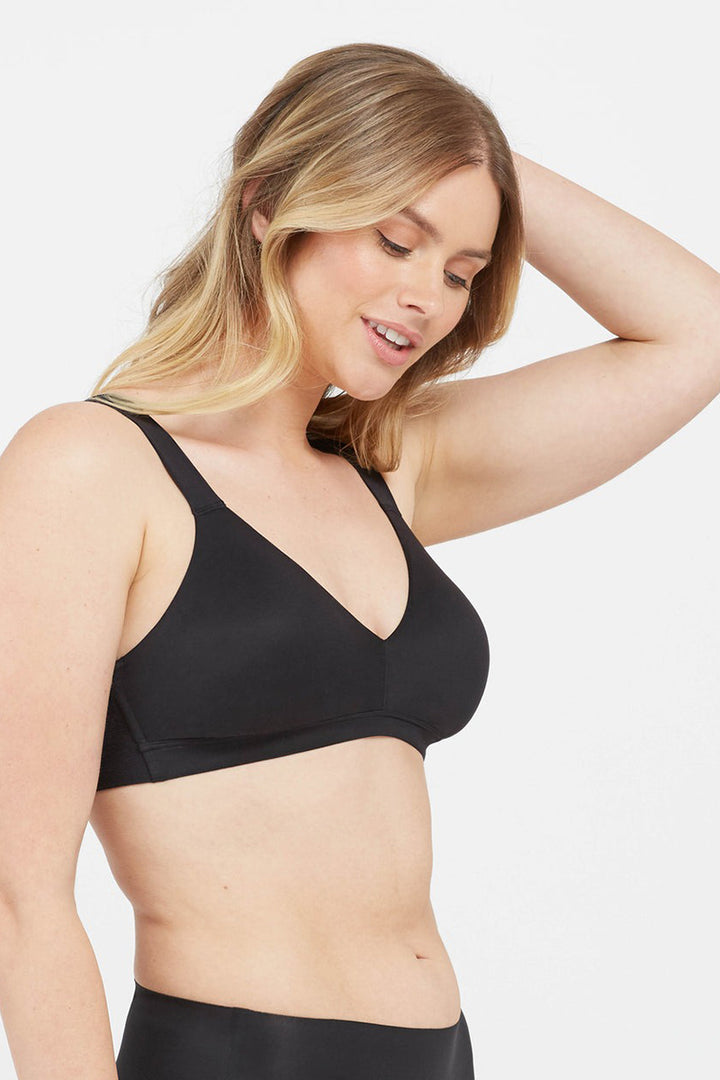 SPANX - SPANXsmooth™ Bra-llelujah!® Lightly Lined Bralette in Very Black