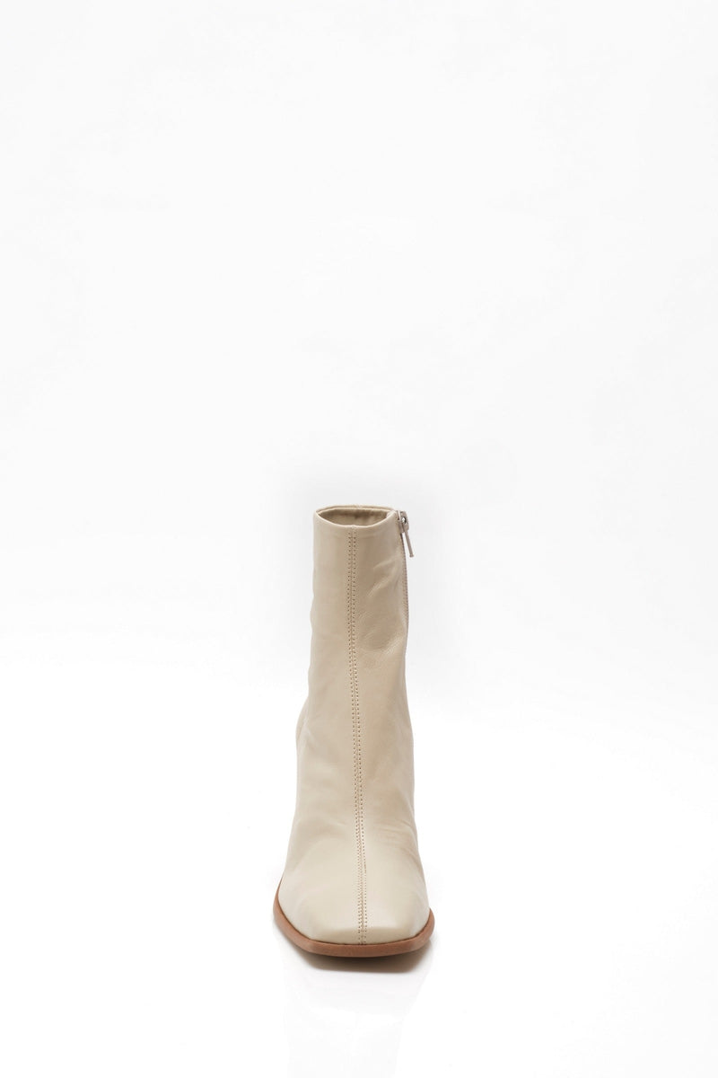 Free People - Sienna Ankle Boots in Buttercream