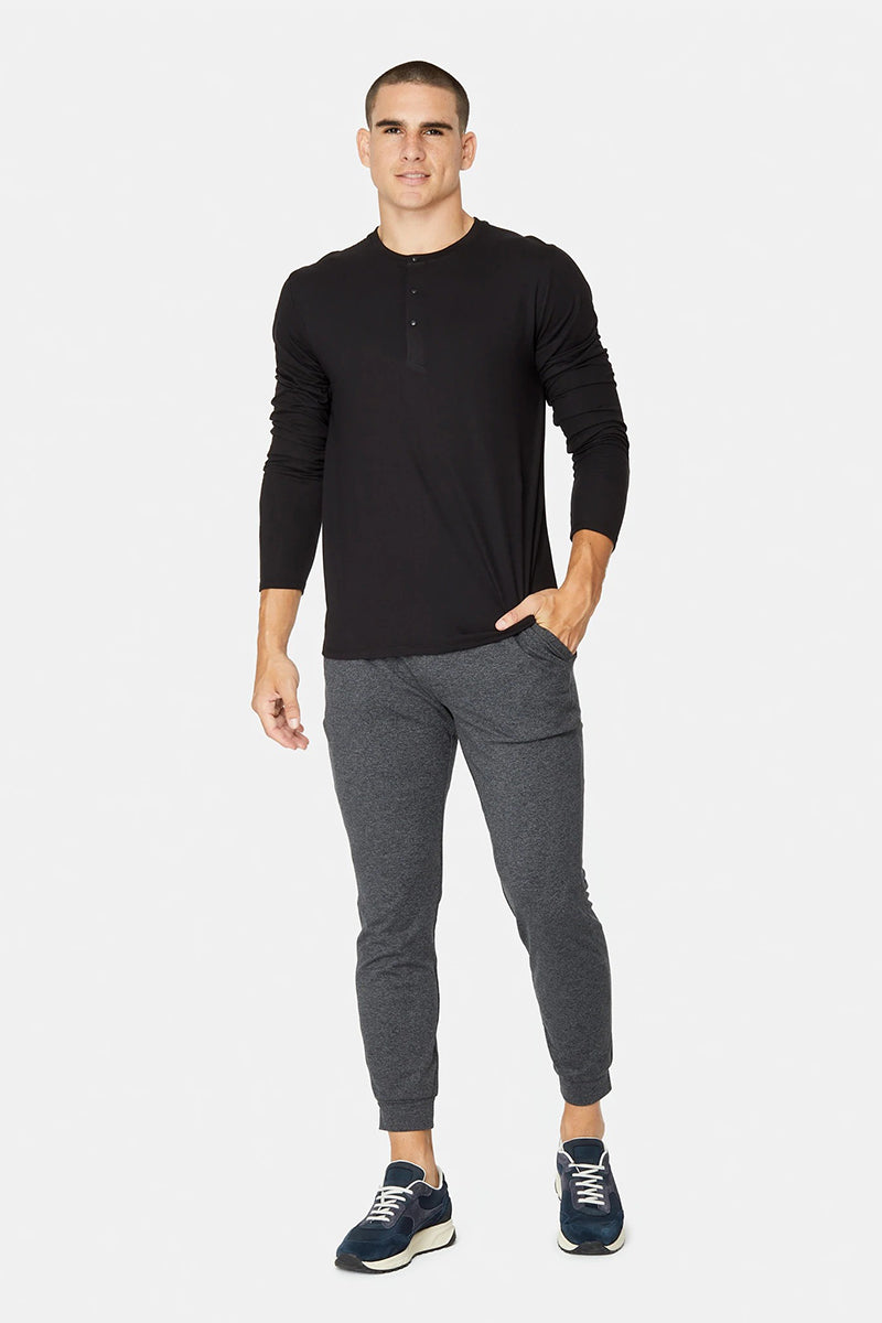 7DIAMONDS - Core™ Long Sleeve Henley in Black